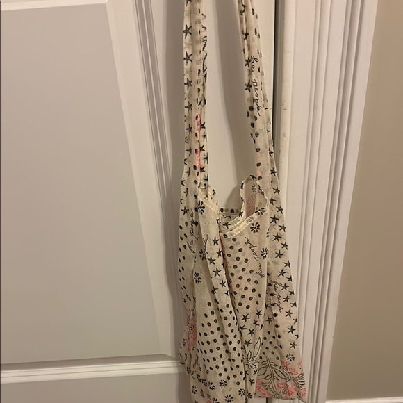 Patterned Cream Tote Bag - Picture 1 of 2